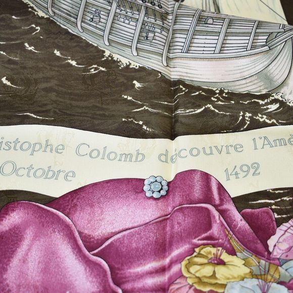 HERMES Carre 90 Scarves - Picture 4 of 11